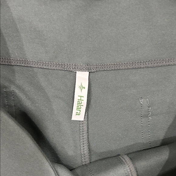 HALARA Deep Green Flared Pants - Picture 2 of 6